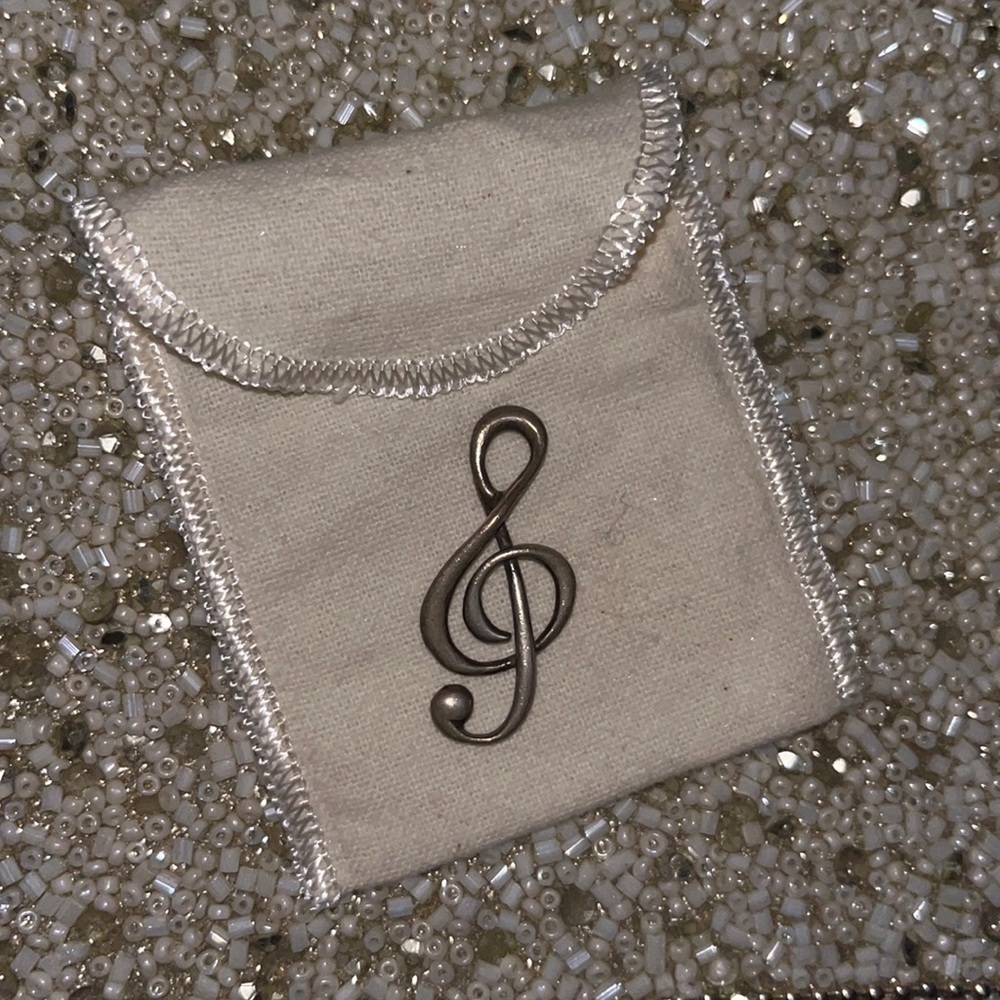 COPY - Retired James Avery Treble Clef Pendant